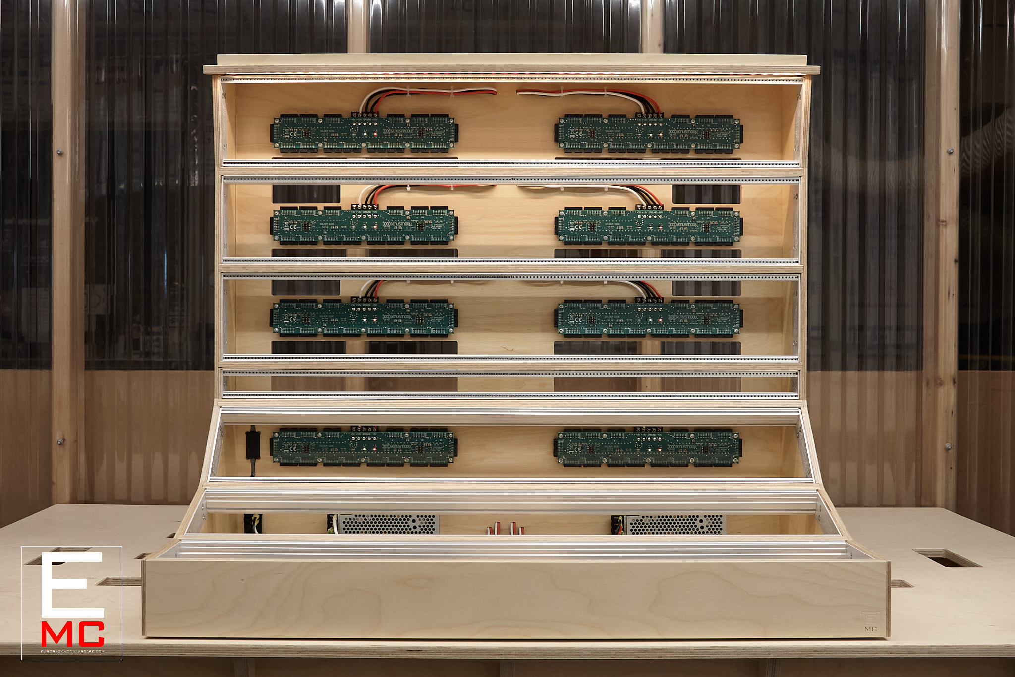 Alan Wilkis (Big Data) eurorack case