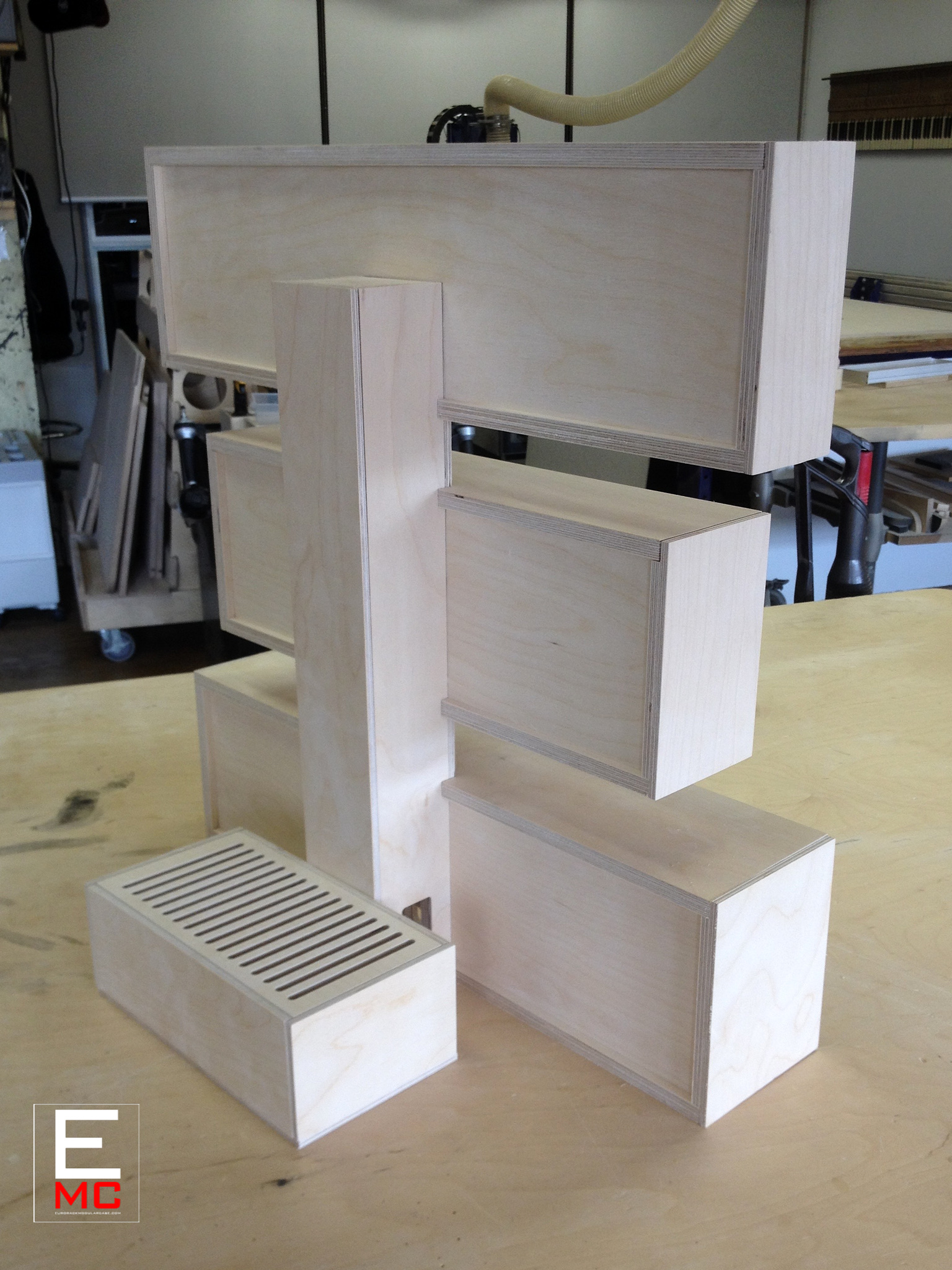 eurorack case wáng (king)