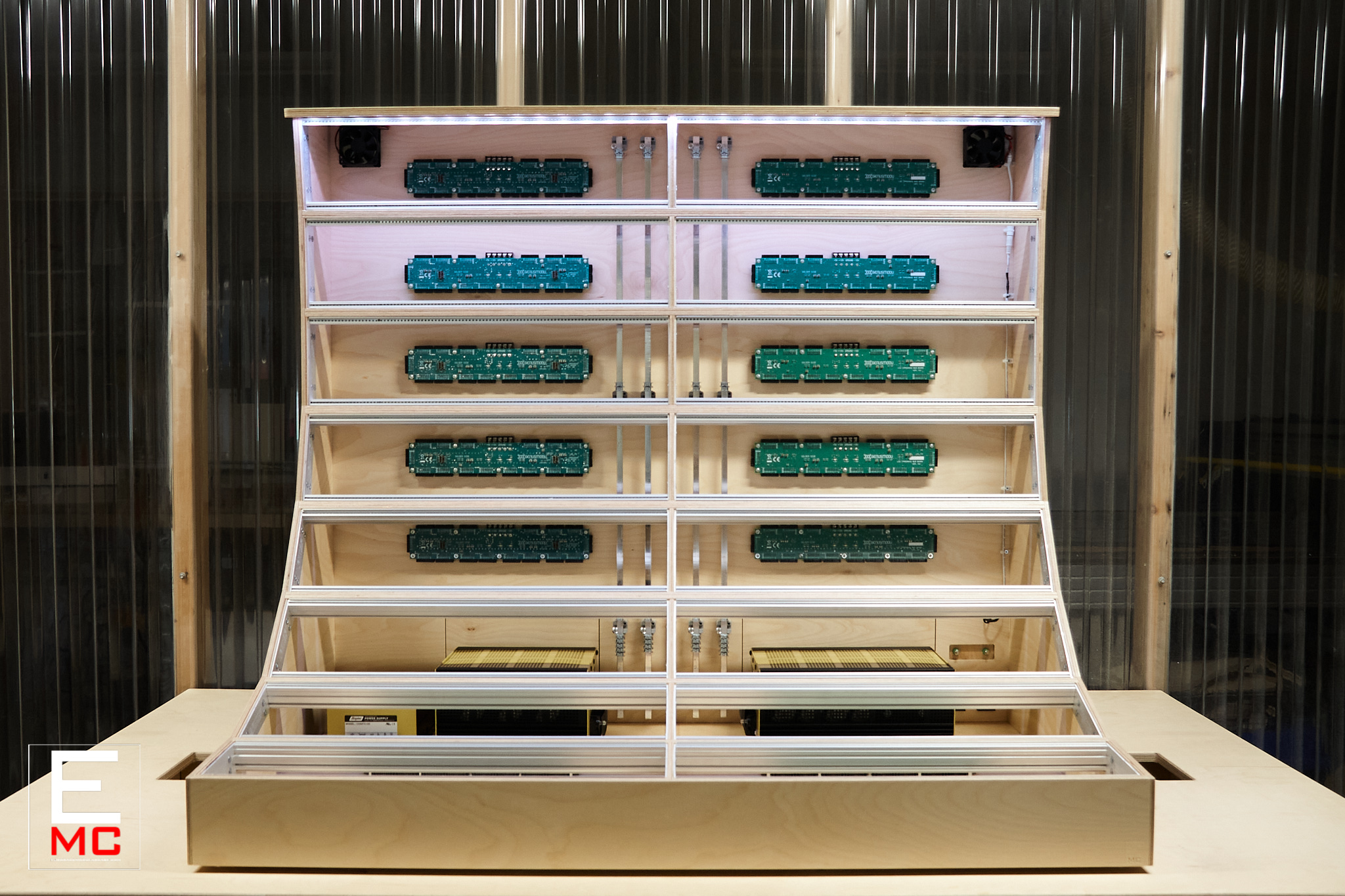 24u eurorack modular case Genus Modu LIBBS