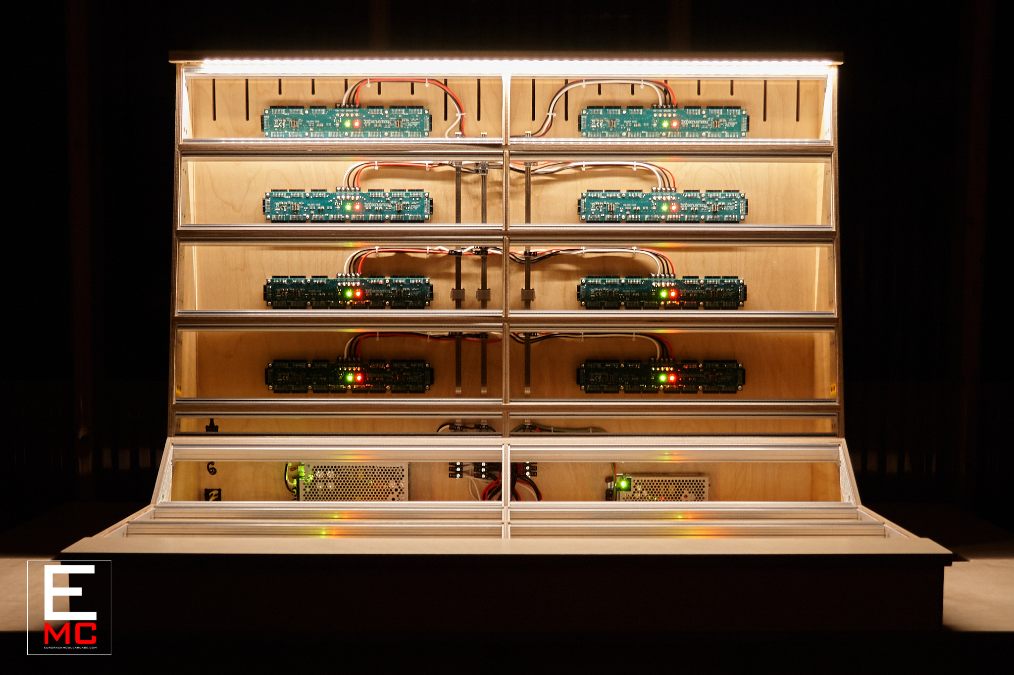 eurorack modular case 22U Jupiter