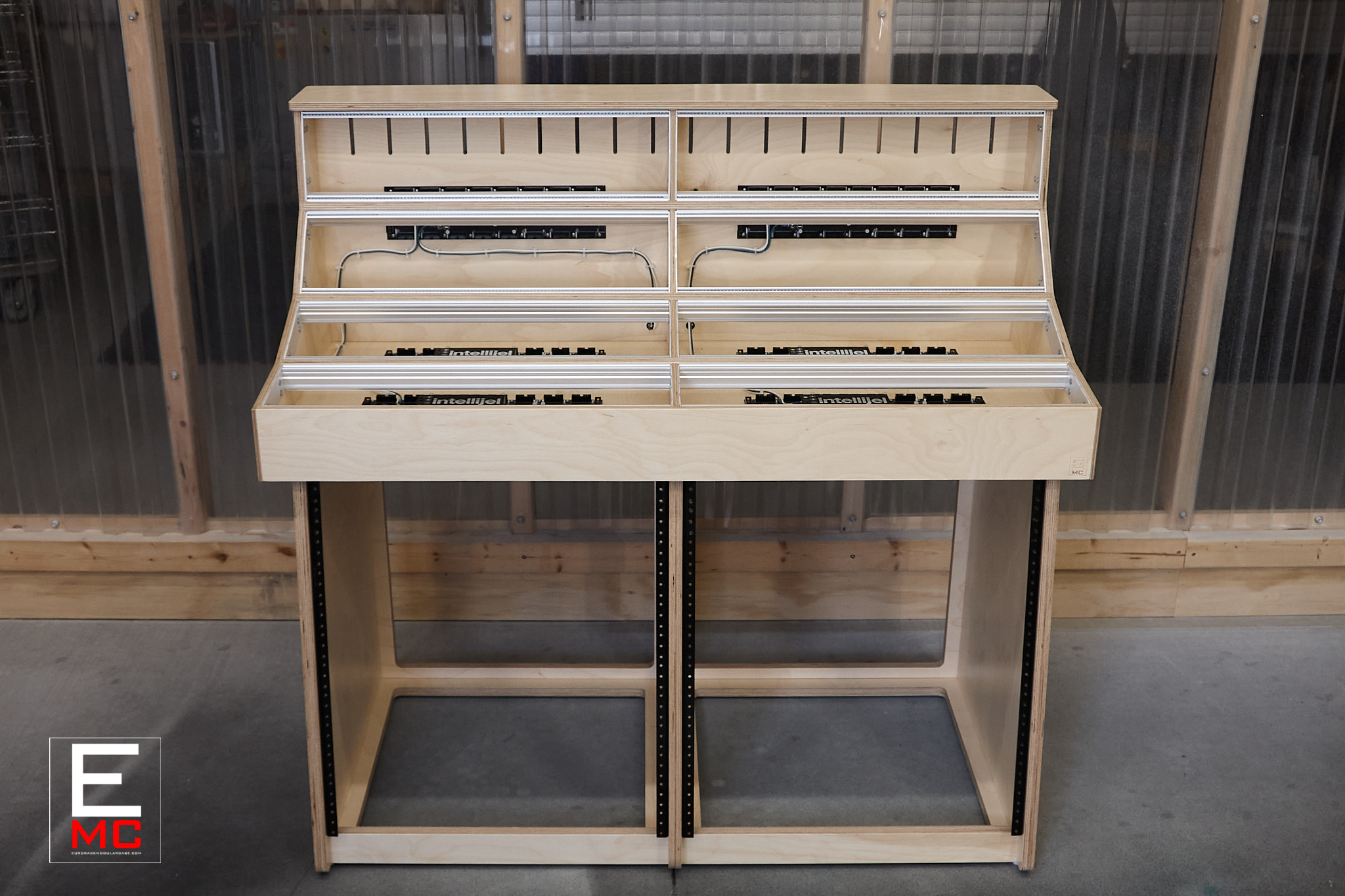 Eurorack case 12u golden ratio