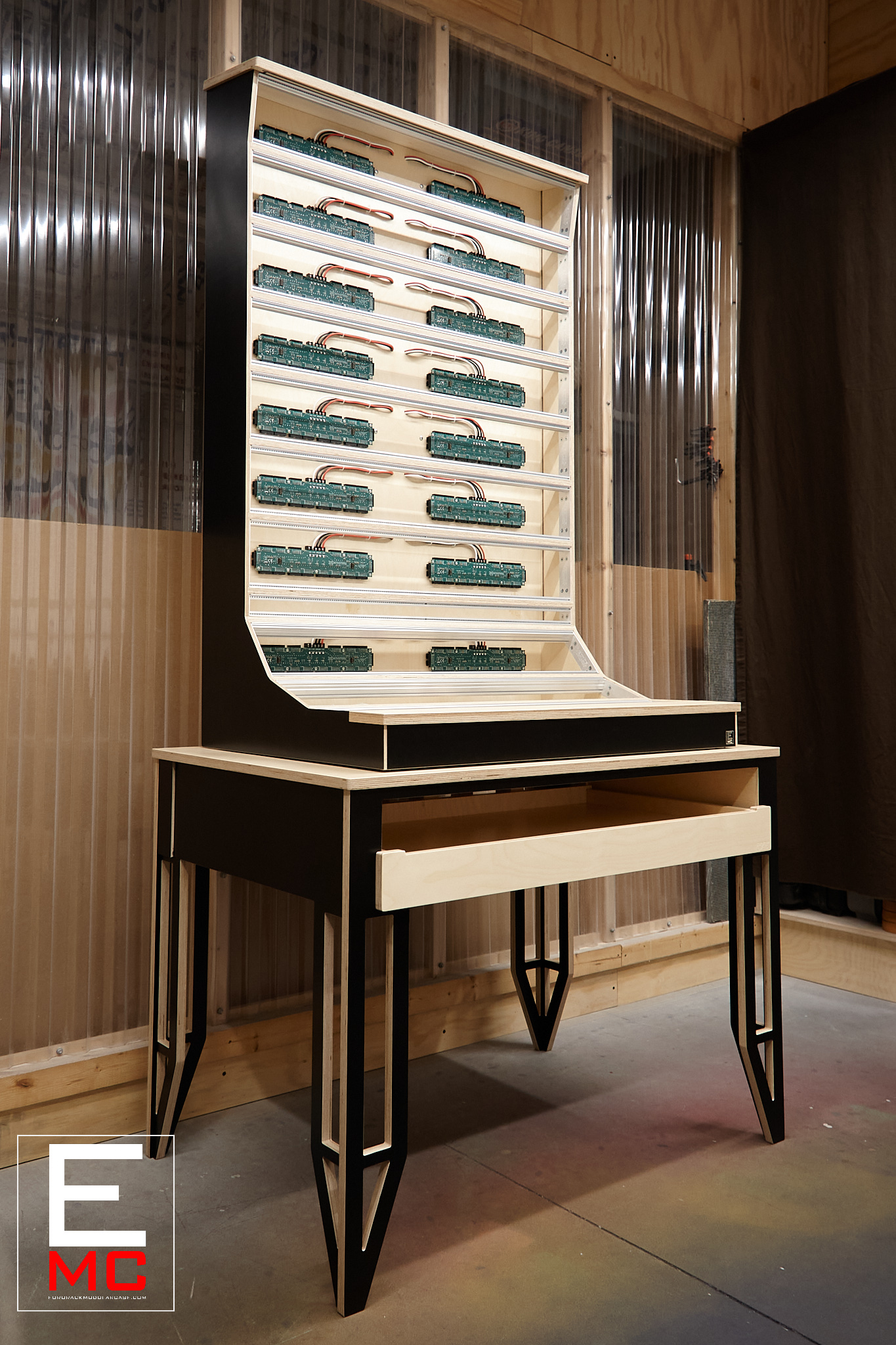 NateLueck.EurorackModularCase.2Egress