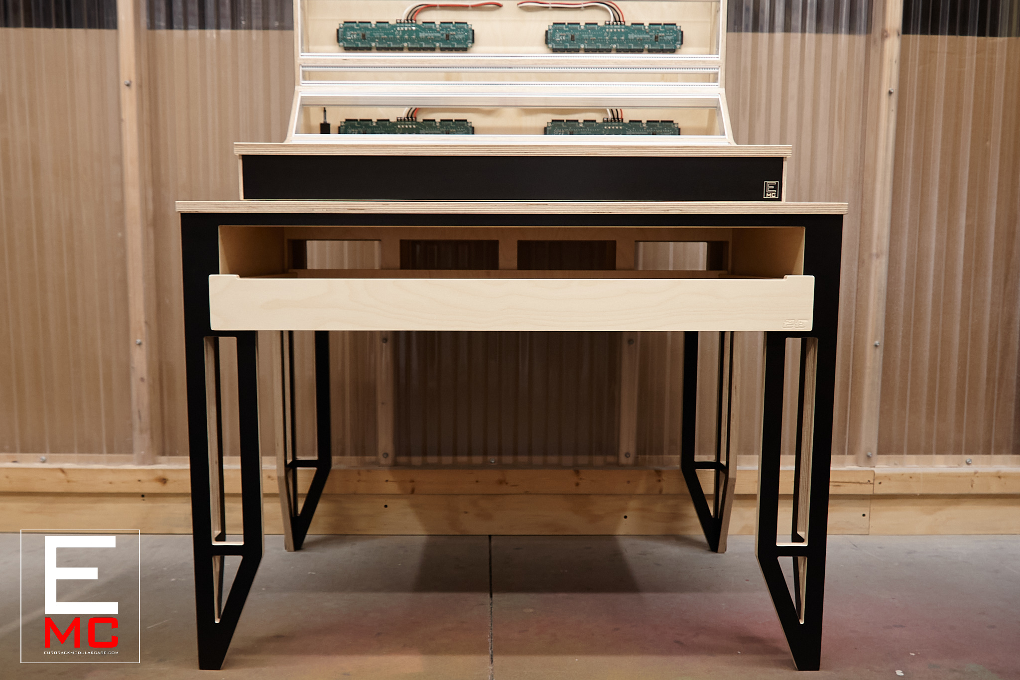 NateLueck.EurorackModularCase.2Egress