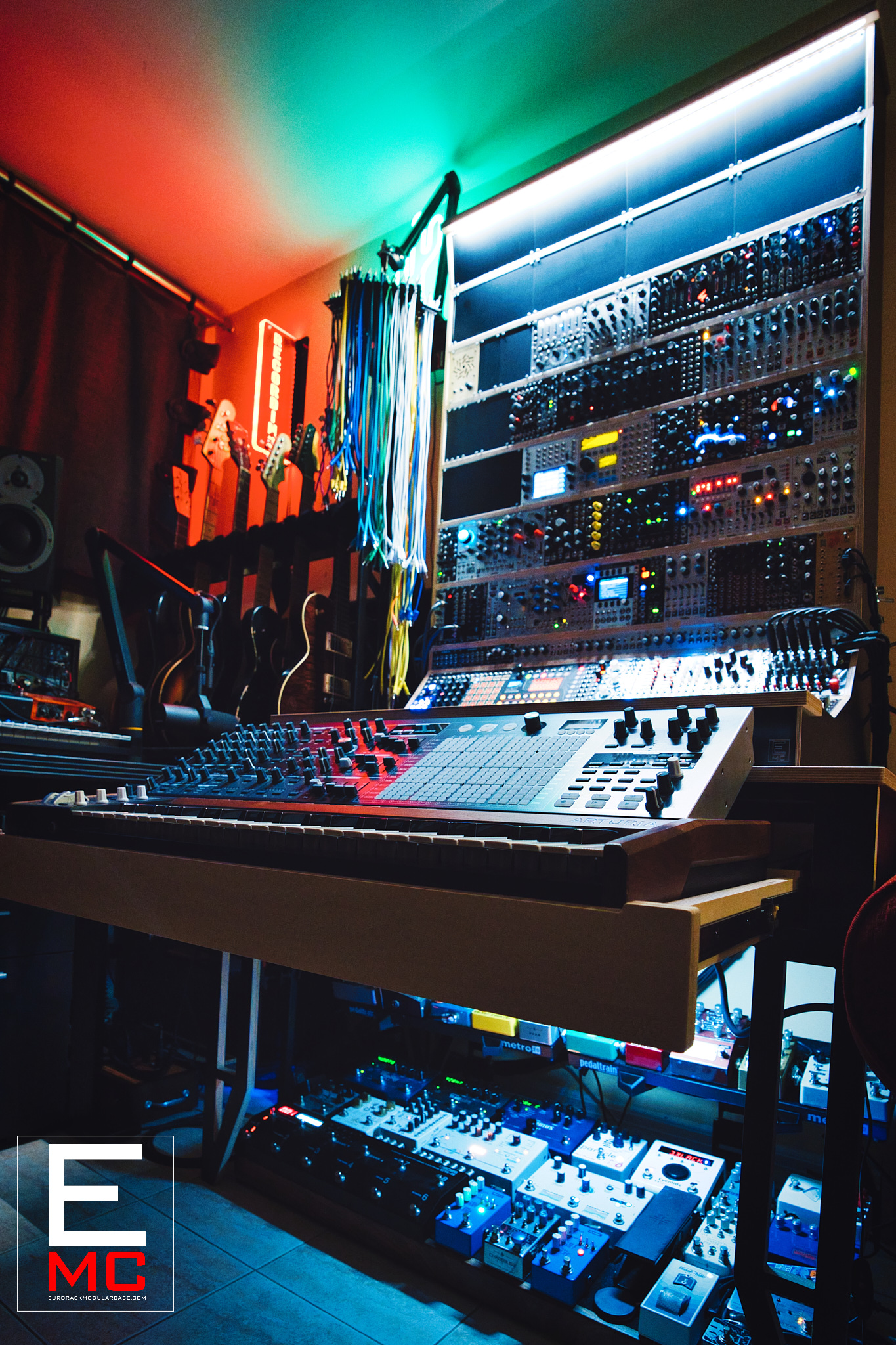 NateLueck.EurorackModularCase.2Egress