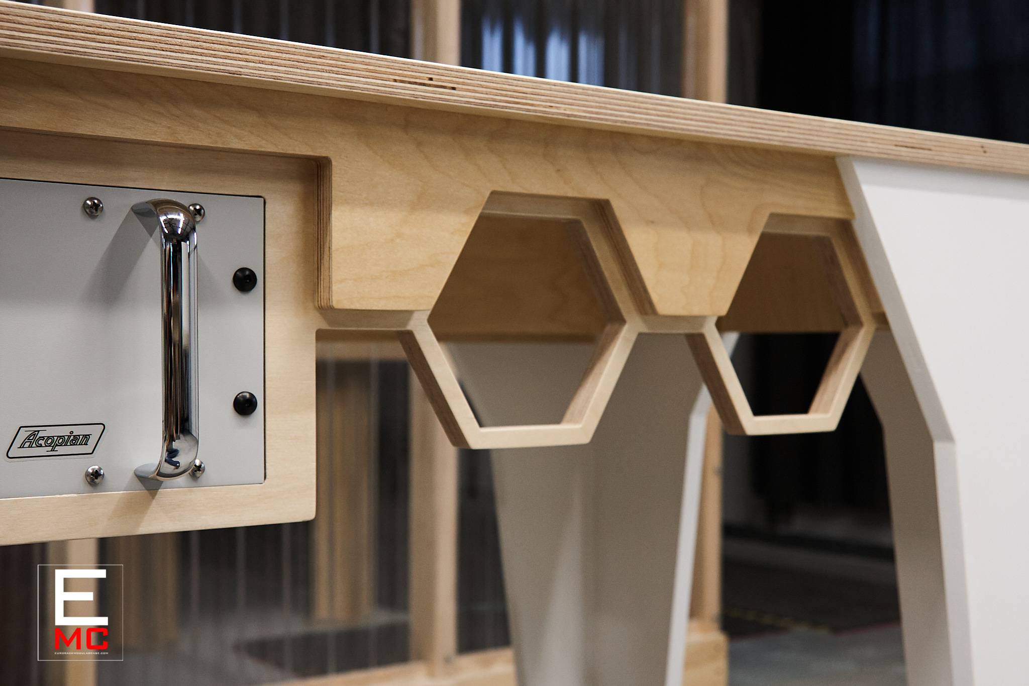 andrew huang eurorack case 21U Saturn